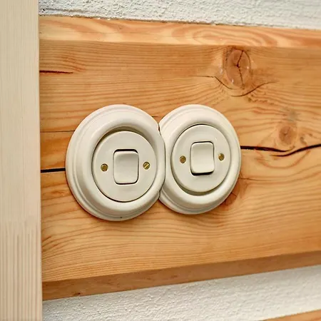 Roubenka Pod Troskami Apartment Ktova